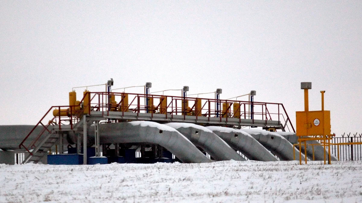 Газопровод возле границы с Украиной в Судже, Курская область, 11 января 2008 года. Фото: Сергей Долженко / EPA