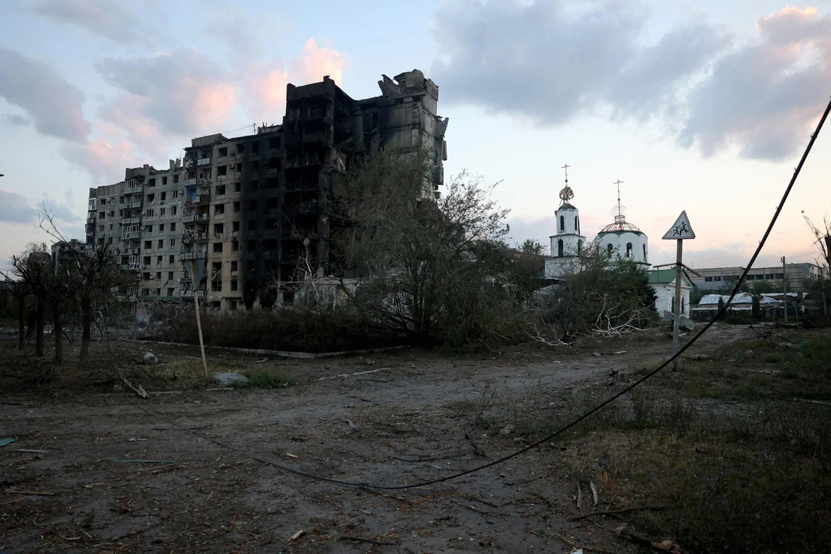 Разрушенные дома в Торецке, 29 июля 2024 года. Фото: Anatolii Stepanov / AFP / Scanpix / LETA