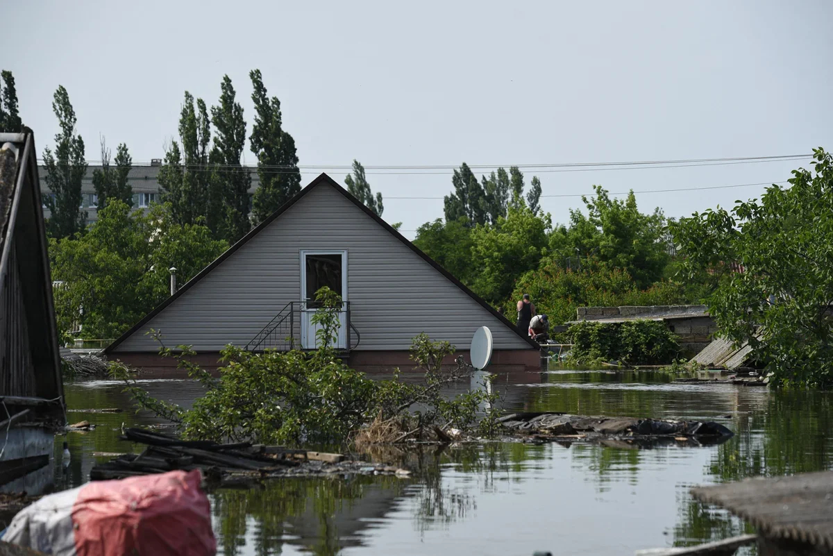 Flooded homes in Hola Prystan, Kherson region, Ukraine, 8 June 2023. Photo: Anadolu Agency / Abaca Press / ddp images / Vida Press