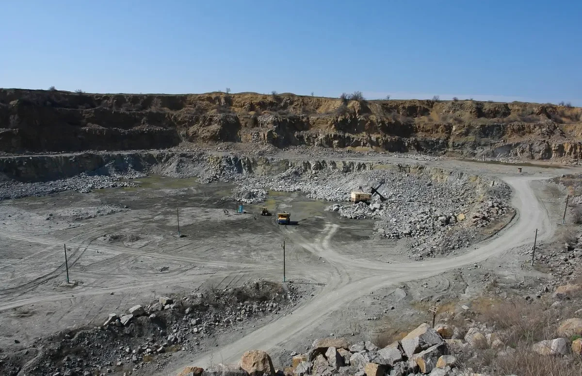 The Tokmak granite quarry. Photo: mirvokrugnas.com
