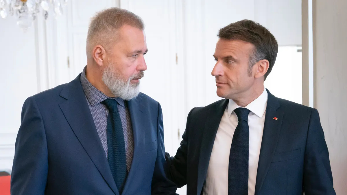 Novaya Gazeta founder Dmitry Muratov meets French President Emmanuel Macron in Paris