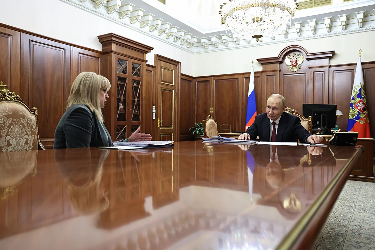 Путин и Памфилова в Кремле, 26 сентября 2025 года. Фото: Александр Казаков / EPA