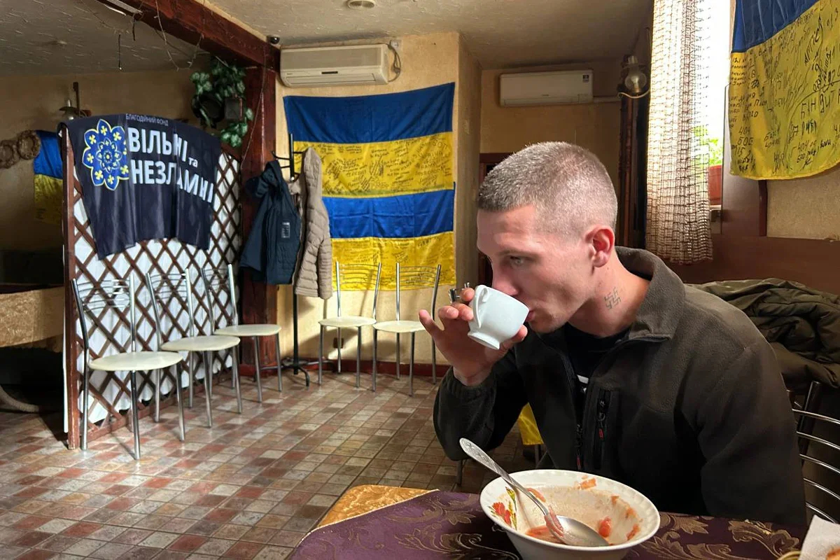 Stanislav Panchenko, following his release. Photo: Dmytro Durnev / Novaya Gazeta Europe