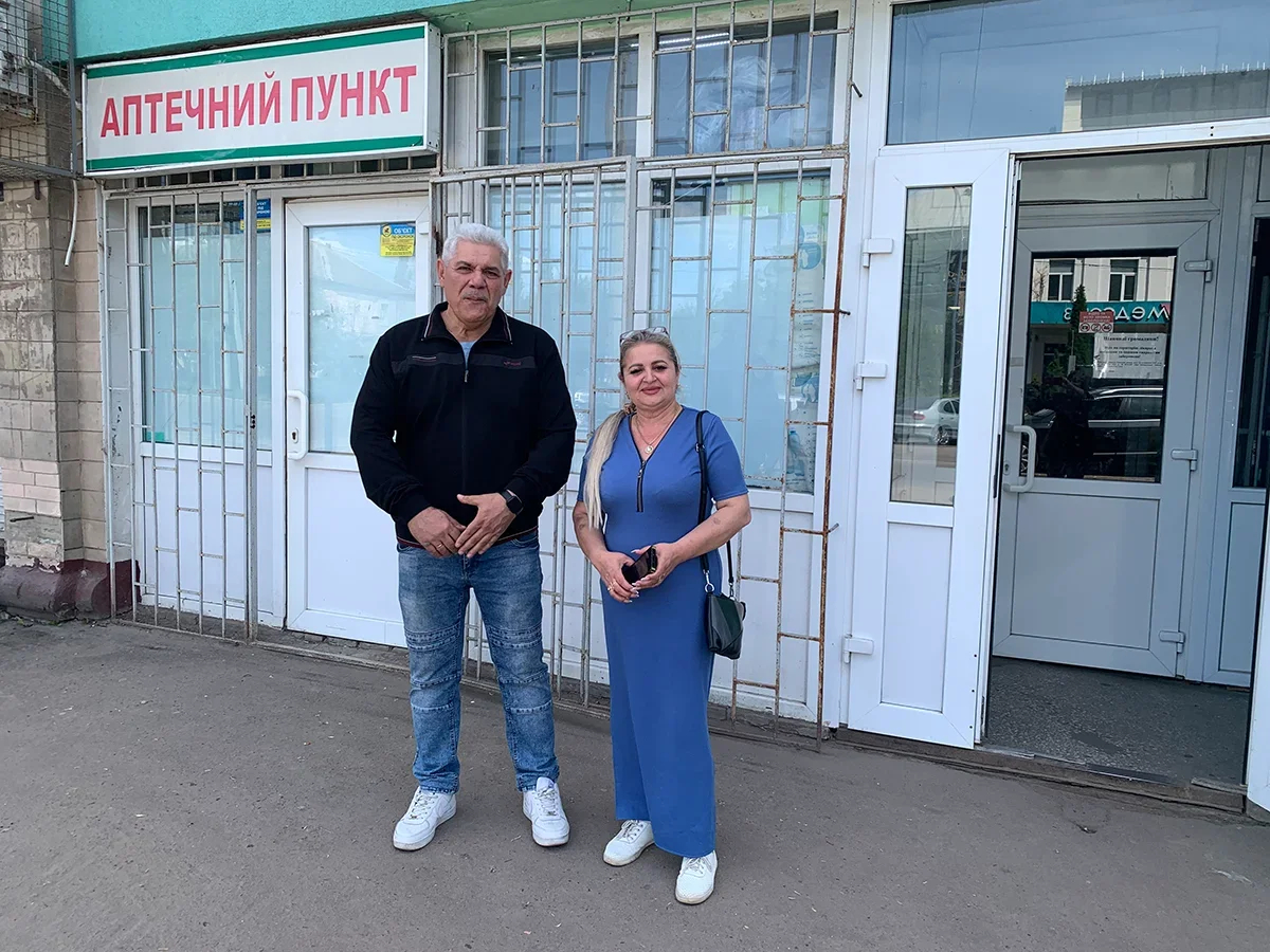 Mykola Moskalyov and Olha Mykhaylenko defend the rights of the Roma community in the region. Photo: Olga Musafirova