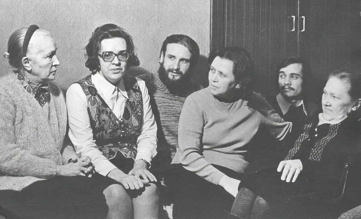 Людмила Алексеева (вторая слева), 70-е годы, Москва. Фото: Московская Хельсинская Группа