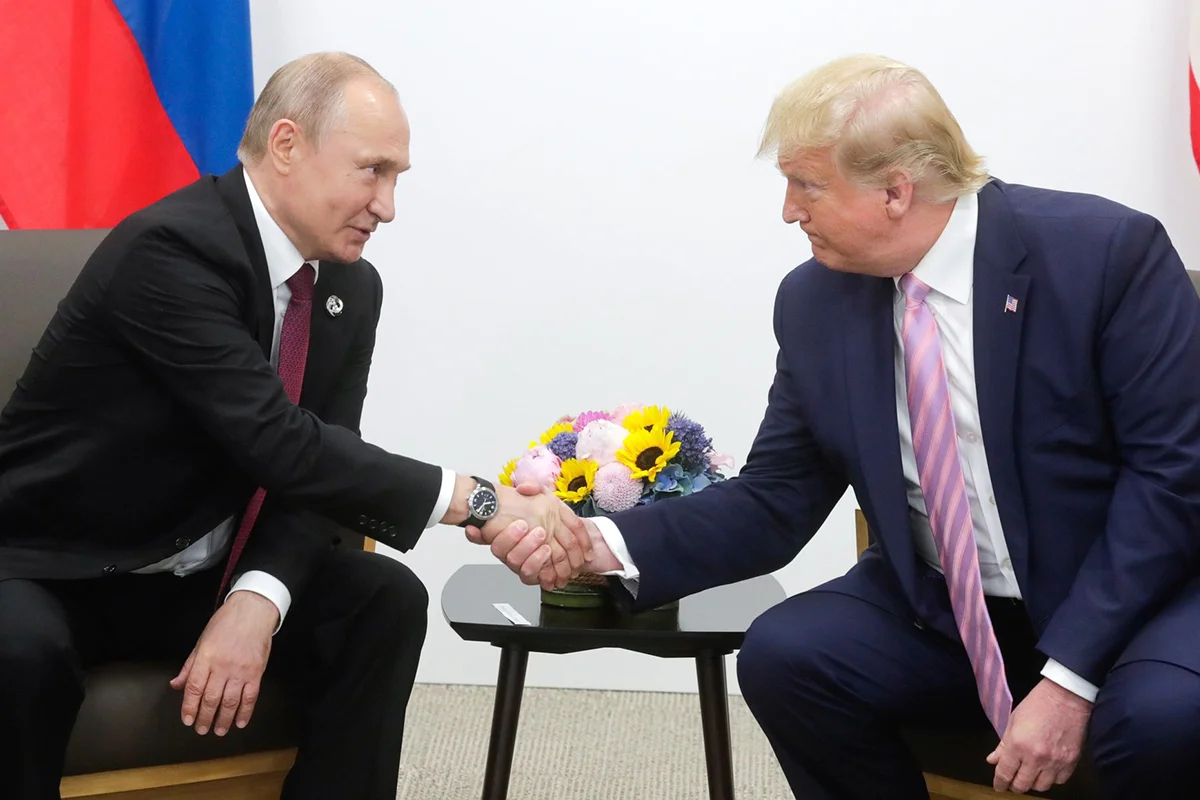 Дональд Трамп встретился с Владимиром Путиным на саммите G20 в Осаке, Япония, 28 июня 2019 года. Фото: Kremlin.ru