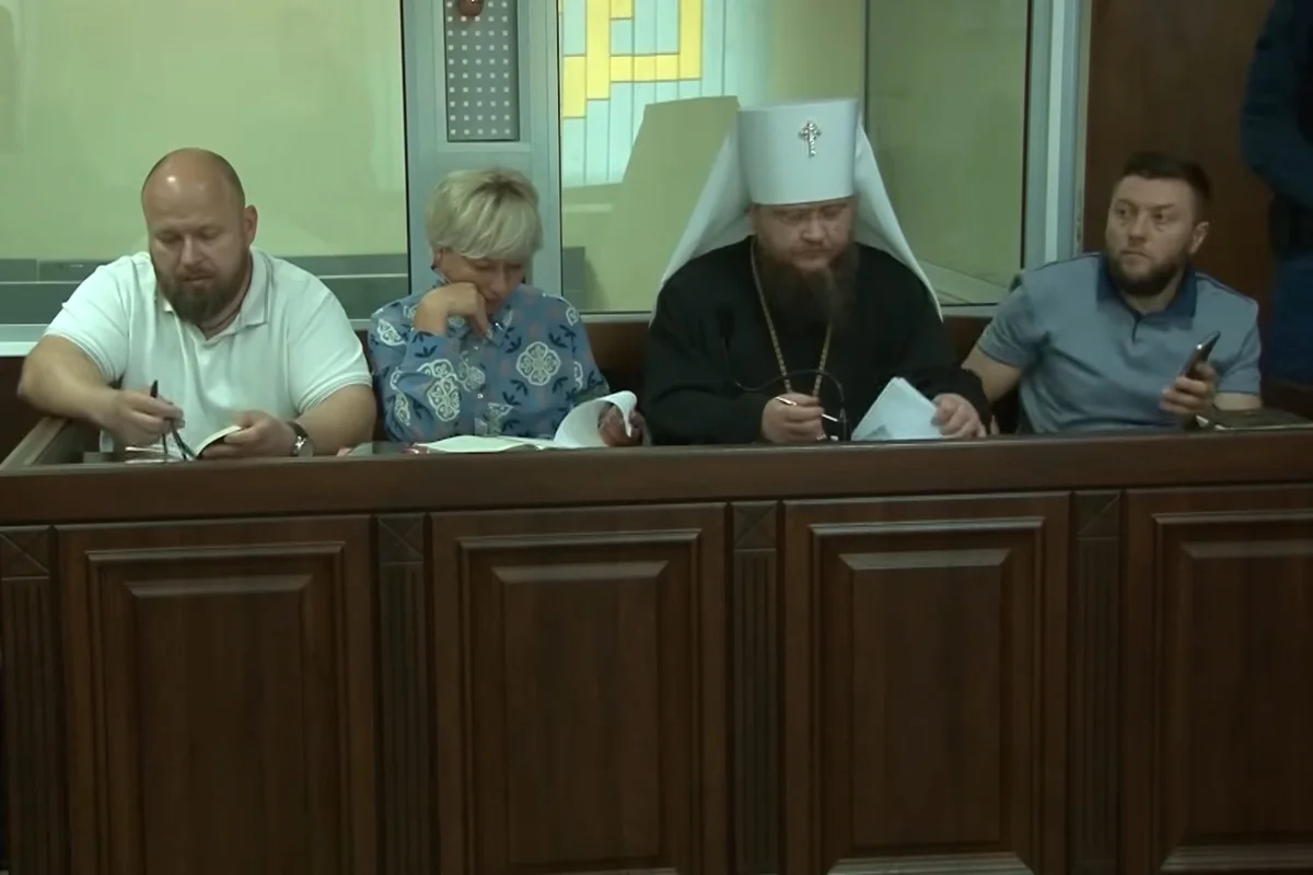 Митрополит Феодосий (Снегирев) на заседании суда. Фото: Суспільне Черкаси / YouTube