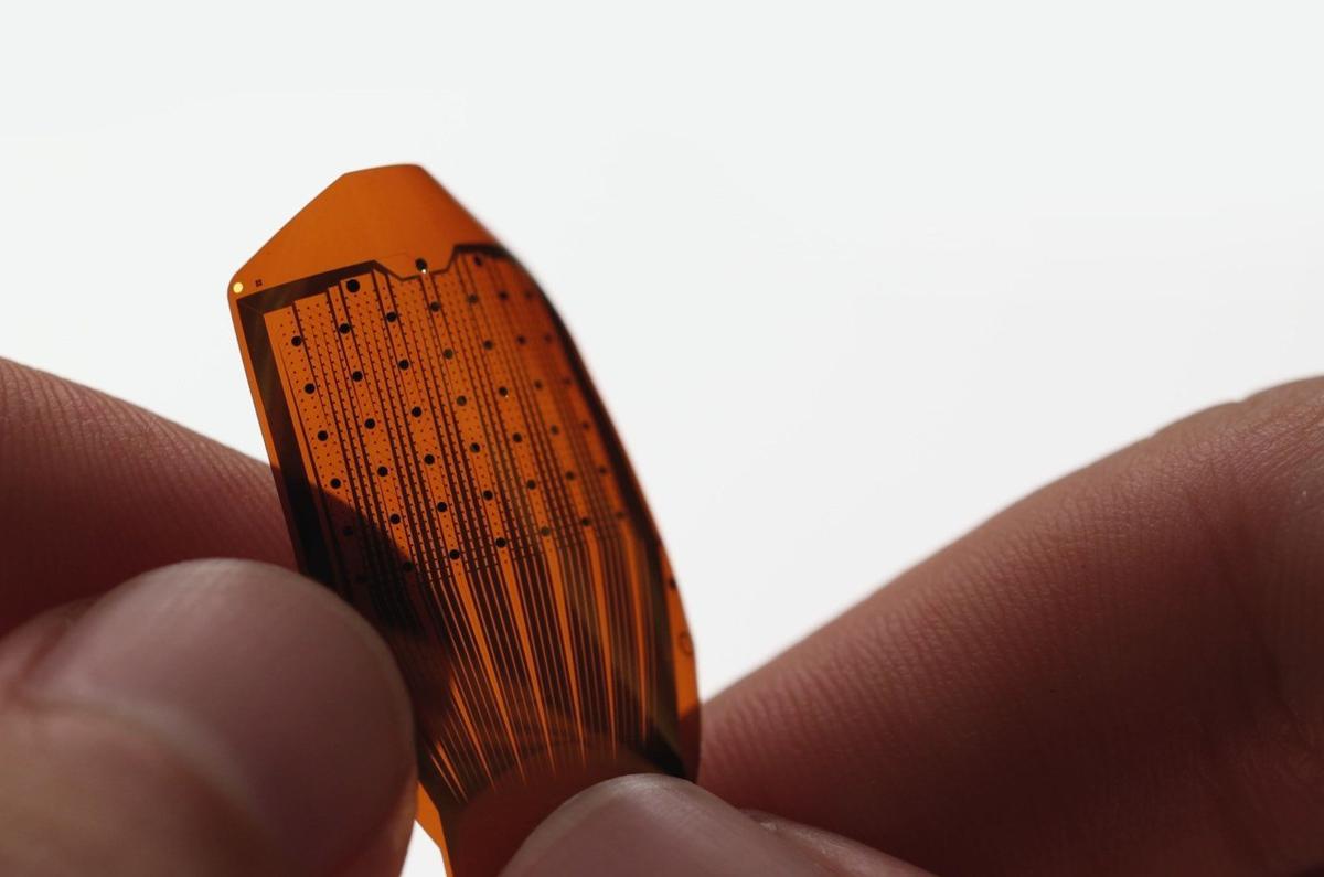 Полуинвазивный имплант Cortical Interface Layer 7 / Precision