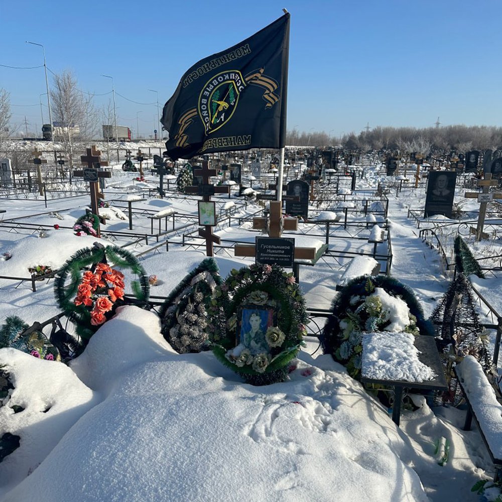 Могилы погибших российских военных. Фото из телеграм-канала ОГО