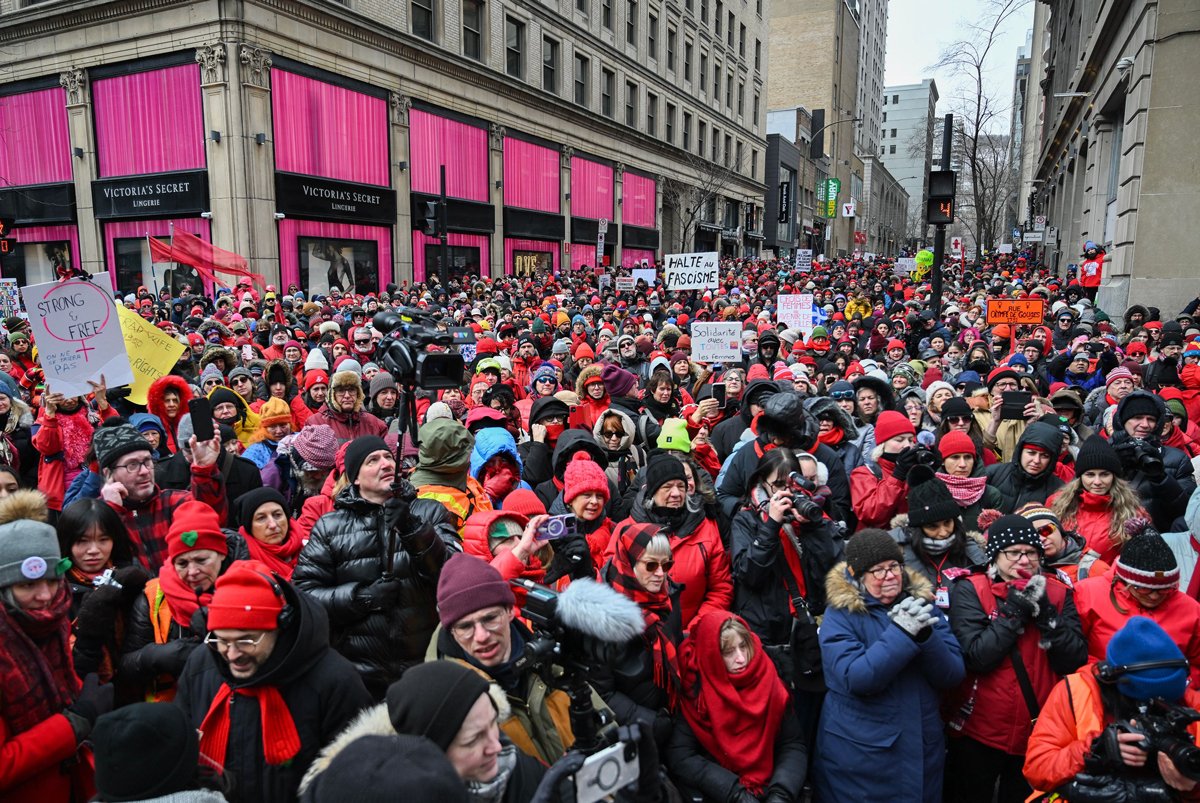 Акция протеста у консульства США в Монреале, 8 марта 2025 года. Фото: Canadian Press / Shutterstock / Rex Features / Vida Press
