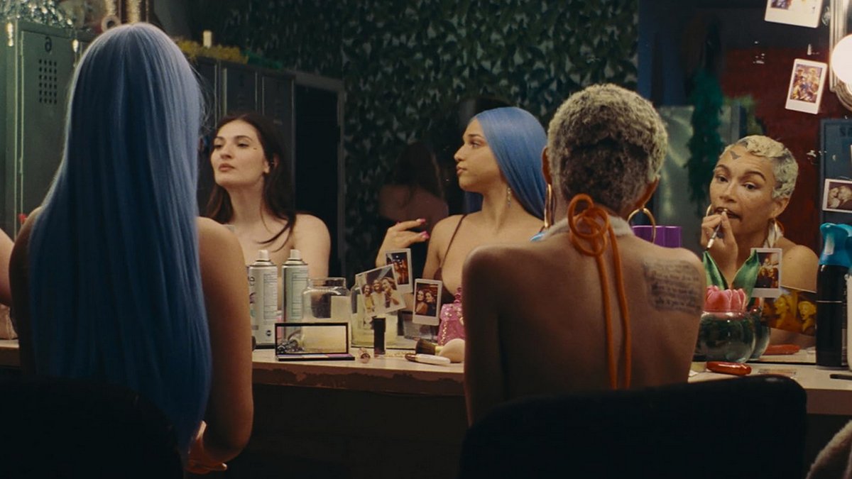 Кадр из фильма «Анора». Фото: imdb.com