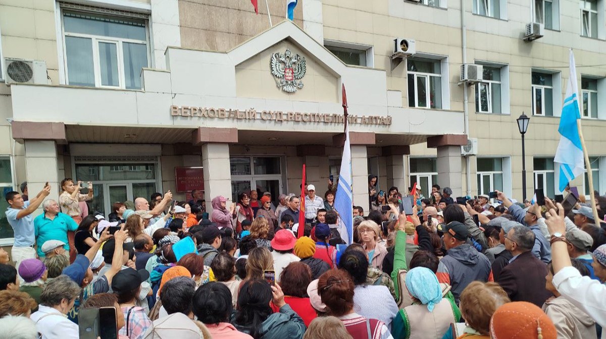 «Зарегистрировали, чтобы он не будоражил всю республику»