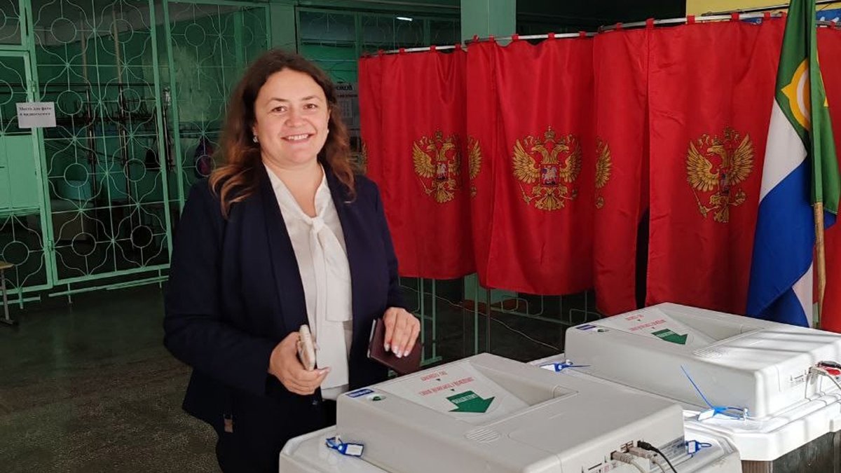 Елена Гопина во время голосования, 14 сентября 2025 года. Фото: VK