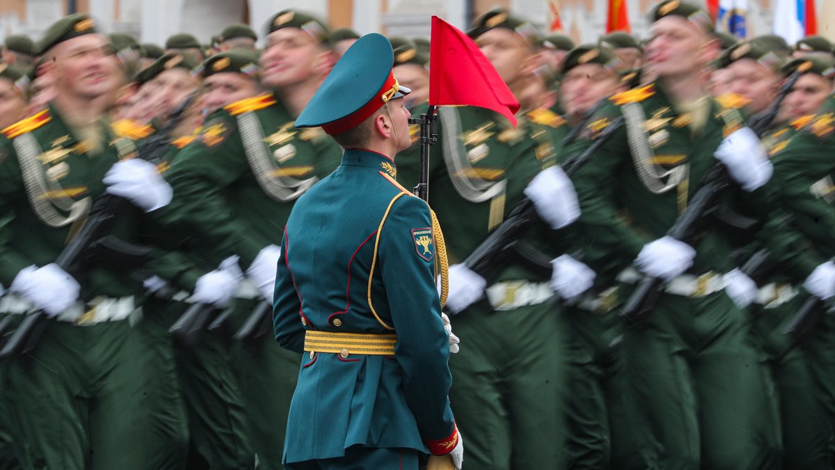 Последний парад наступил