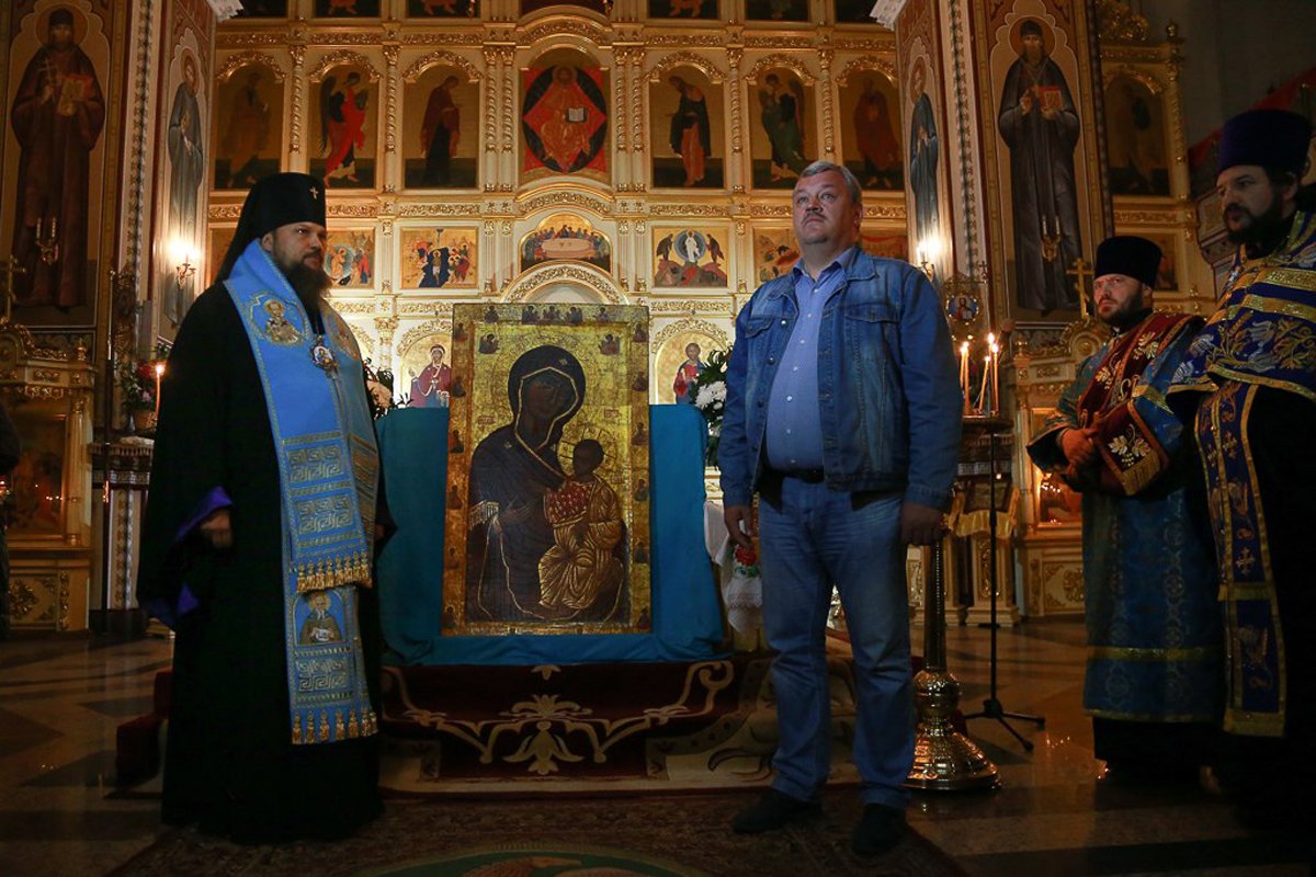 Архиепископ Питирим и Сергей Гапликов, 2016 год. Фото: пресс-служба Администрации главы Коми