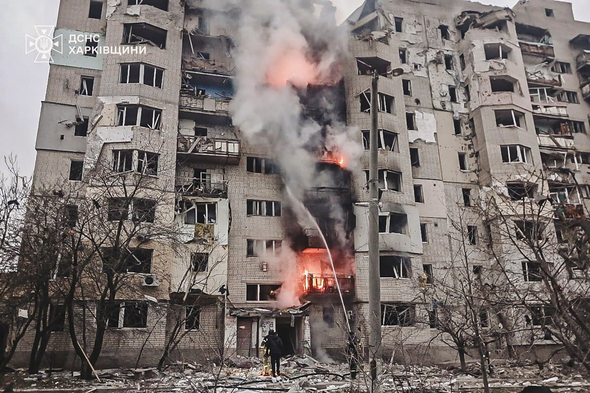 Поврежденный жилой дом в результате обстрела в Купянске Харьковской области, 6 апреля 2025 года. Фото: ГСЧС Украины