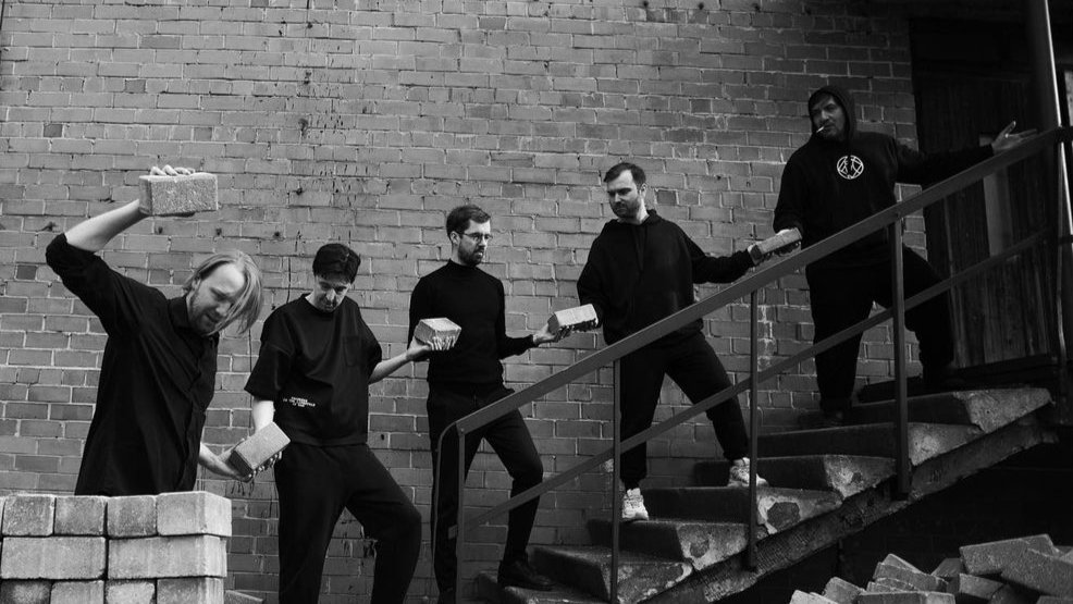 Число «4», Человек, Икар, Артур