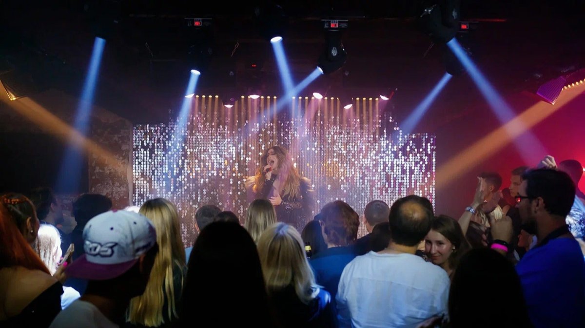 Экстремисты в радужных сережках