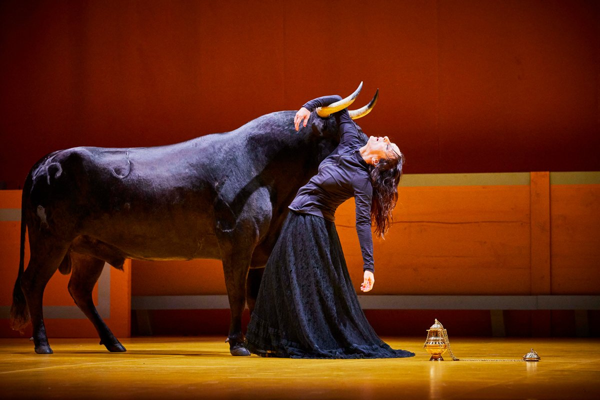 «Песня любви и смерти». Фото: Christophe Raynaud de Lage / festwochen.at