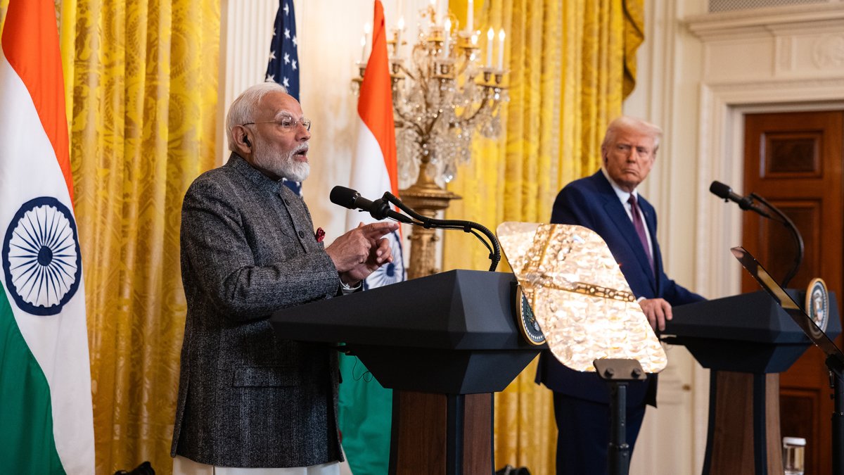Премьер-министр Индии Нарендра Моди (слева) и Дональд Трамп на пресс-конференции в Белом доме, Вашингтон, округ Колумбия, США, 13 февраля 2025 года. Фото: Francis Chung / EPA