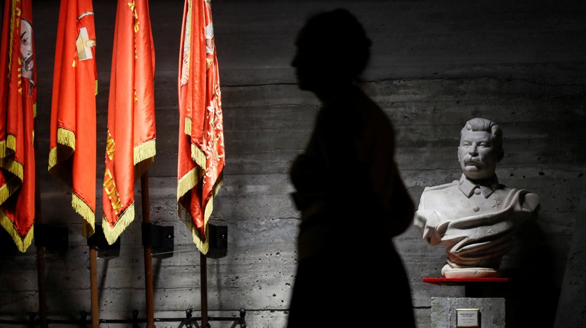 «Тех, кто предлагал переименовать Царицын в Сталинград, расстреляли»