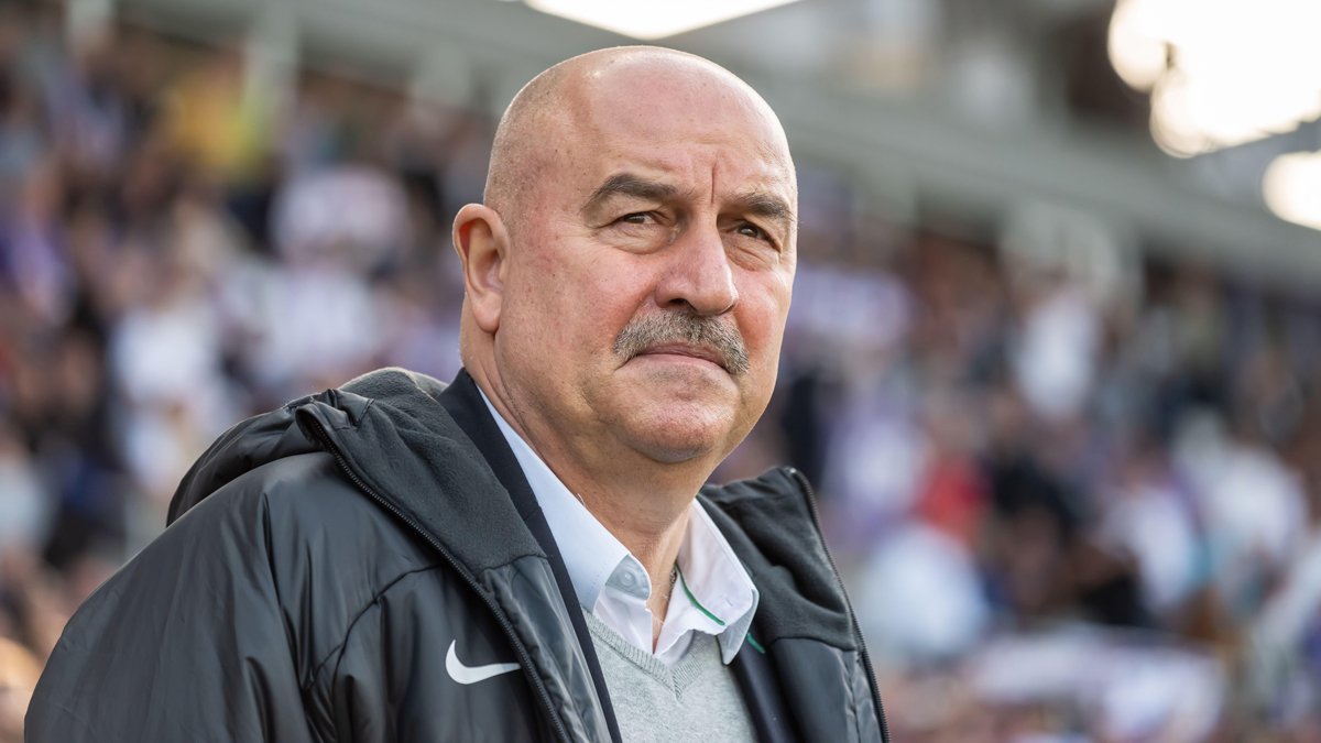 Станислав Черчесов. Фото: Alizada Studios / Alamy / Vida Press